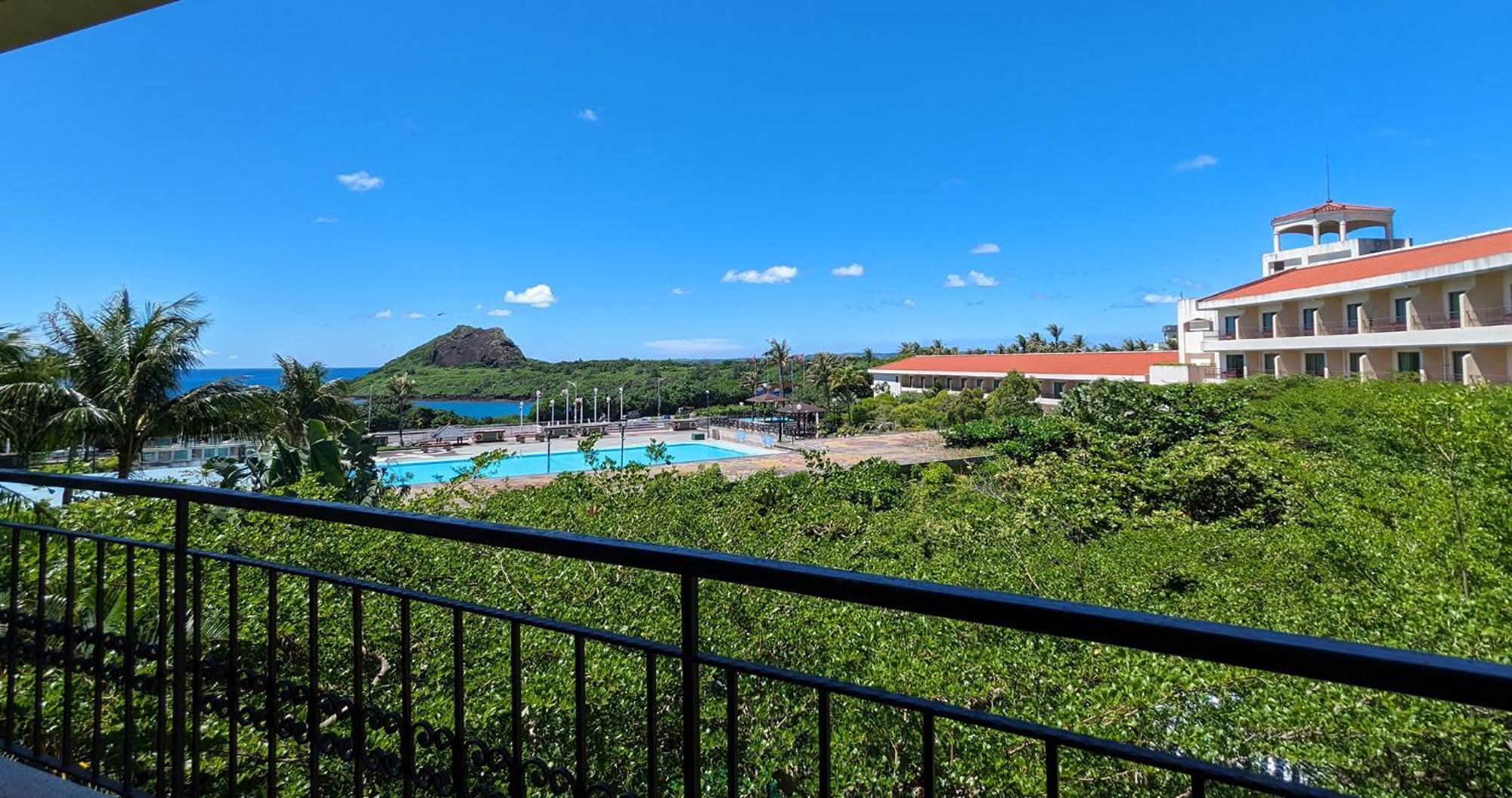 Howard Beach Resort Kenting Εξωτερικό φωτογραφία View of the resort